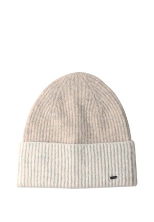 Gorro de punto acanalado de color crema, con vuelta en el borde y una pequeña etiqueta metálica con el logotipo.