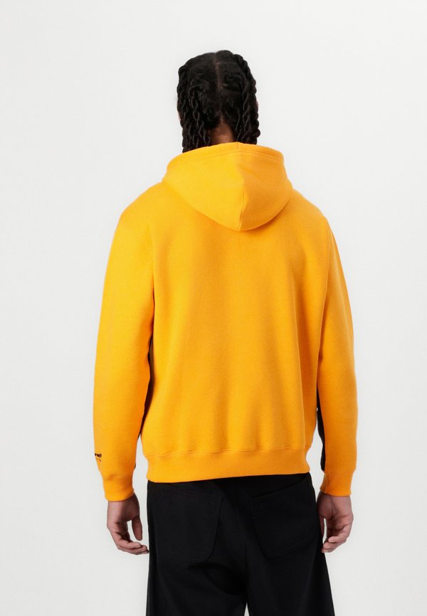 RELAXED BLOCKED MCLAREN - Sweatshirt - orange4