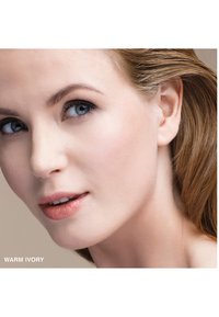 Bobbi Brown MINI SKIN LONG-WEAR WEIGHTLESS FOUNDATION - Foundation - warm ivory