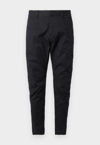 Selezionato, black