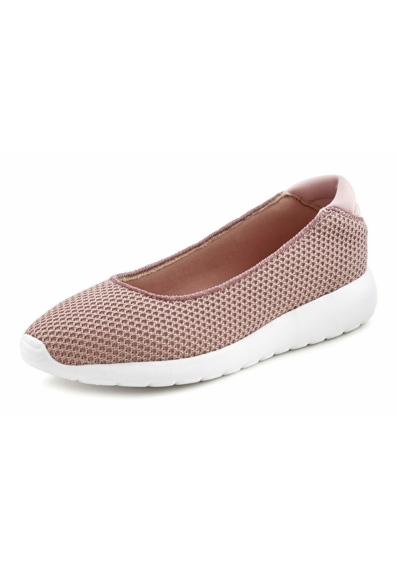 Scarpa slip-on in rete rosa chiaro con punta arrotondata e suola in gomma bianca. La parte superiore testurizzata presenta un motivo a griglia per favorire la traspirabilità.
