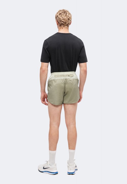 Nike Stride Plus Men's Dri-FIT 5" Brief-Lined Running Shorts — foto 3