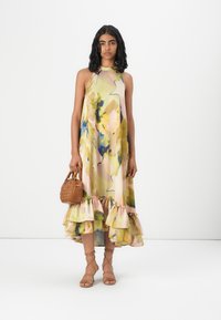 YAS YASSKYRA HALTER NECK LONG DRESS - Koktailové šaty/večierkové šaty - ecru
