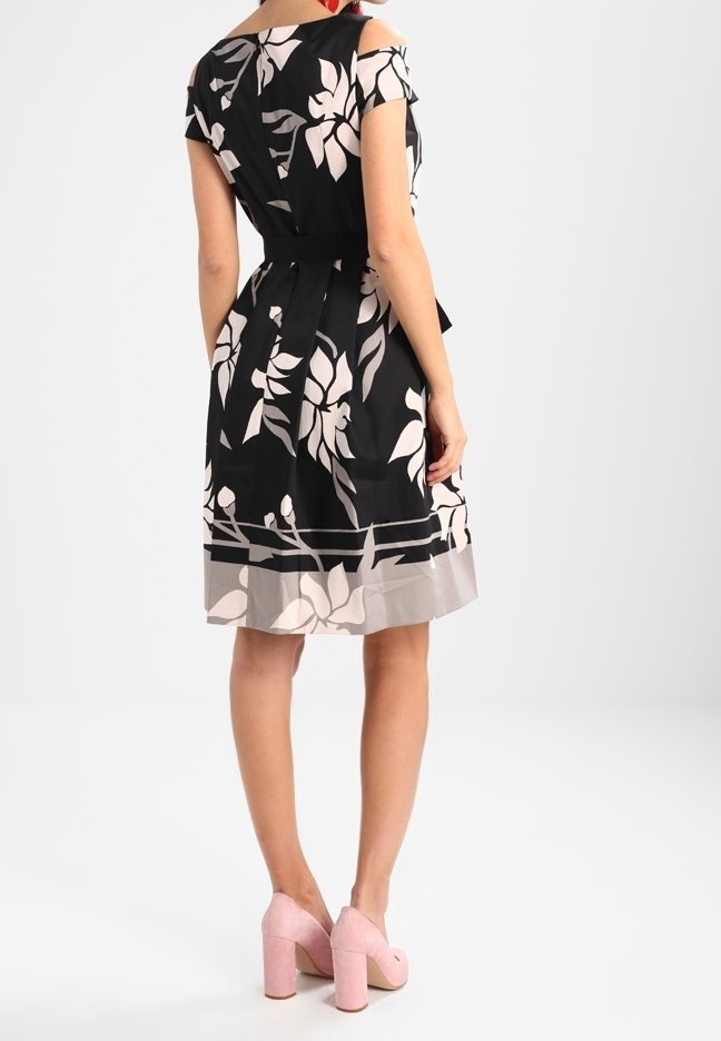 Comma Vestido De Mujer, 2335, 26