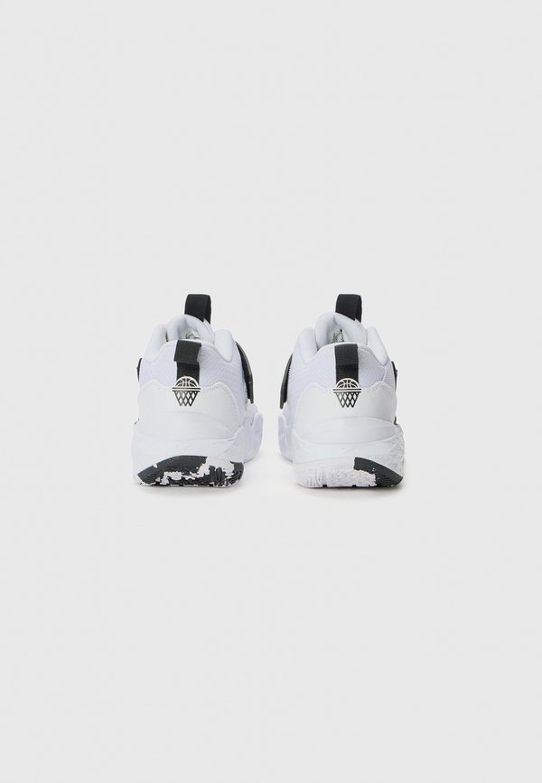 TEAM HUSTLE UNISEX – Basketballschuh