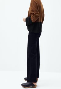 Massimo Dutti Sweter