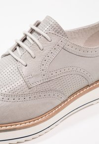 Pier One Snörskor - grey