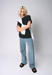 Mira Paris MI AMOR  BACK VINTAGE - T-shirt print - denim black