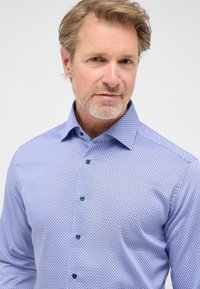 Eterna BAUMWOLLHEMD - MODERN FIT - Camicia - blau
