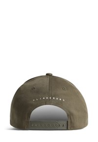 Olivgrön keps med böjd skärm, justerbart band och präglad "J. Lindeberg"-logotyp bak. Tillverkad av strukturerad tyg.