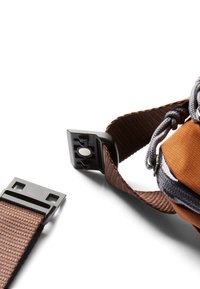Bellroy VENTURE READY SLING  - Sac banane - bronze