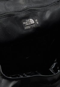 The North Face BASE CAMP DUFFEL S UNISEX - Cestovná taška - black/white