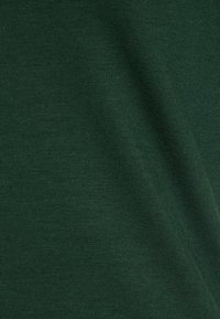 Vero Moda VMPANDA NOOS - T-shirts basic - pine grove