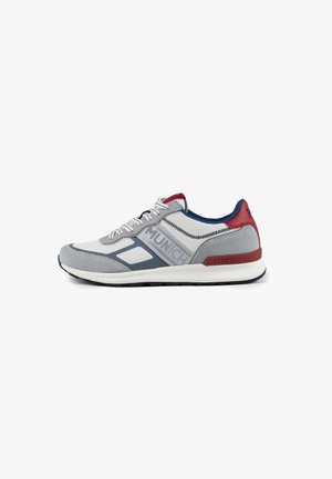 Gray and white athletic shoe with mesh and suede textures, navy accents, and a maroon heel. Features a prominent "MUNICH" logo on the side.