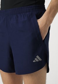 adidas Performance RUN IT - Träningsshorts - dark blue