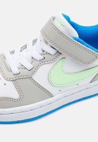 Nike Sportswear COURT BOROUGH LOW RECRAFT - Trainers - light iron ore/vapor green/white/photo blue