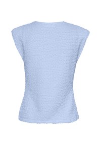 Haut bleu clair avec un tissu texturé et froissé. Manches courtes et encolure ronde, présentant une silhouette lisse et légèrement ajustée.