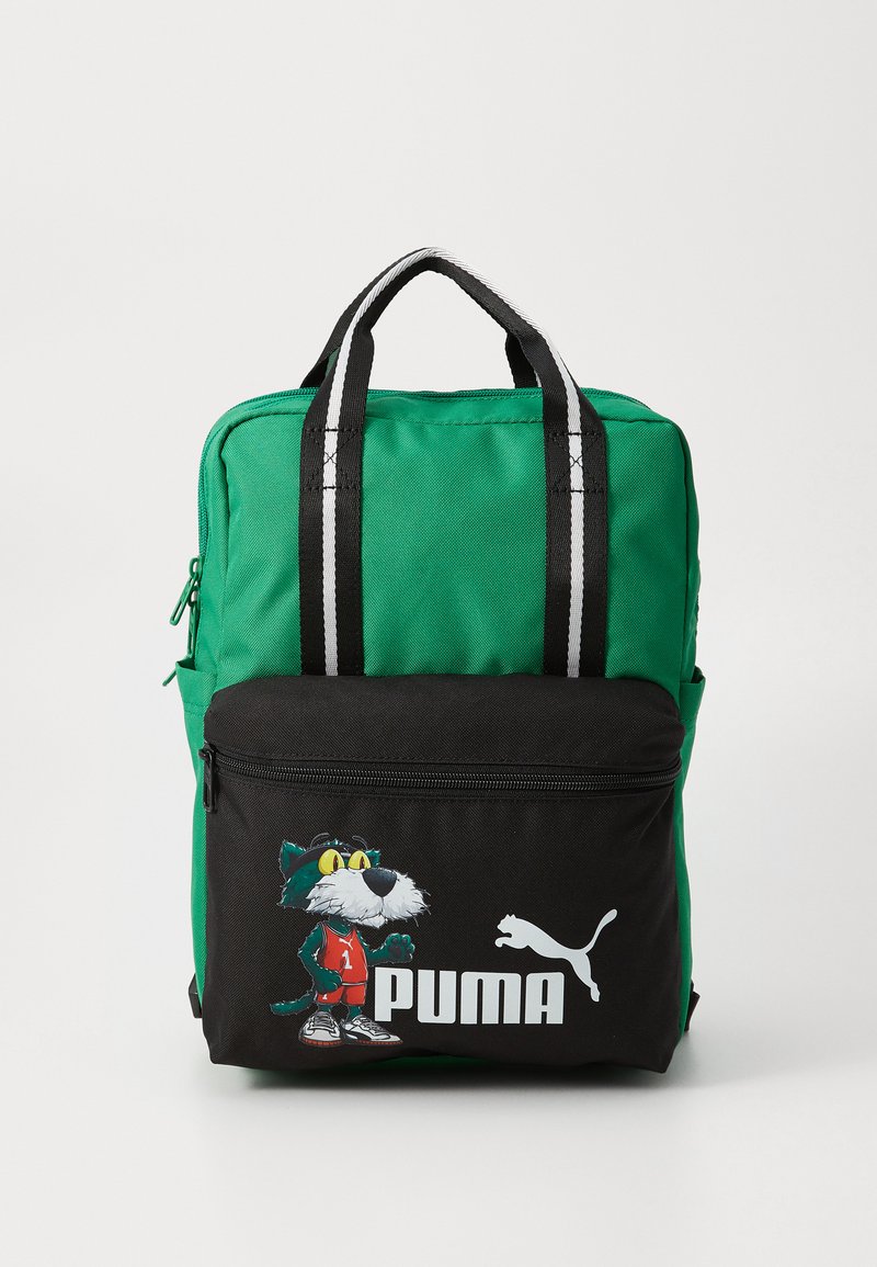 Grüner und schwarzer Rucksack mit Reißverschlussfächern, auf der Vorderseite mit einem Cartoon-Katzen-Design und dem Puma-Logo, aus strapazierfähigem Material hergestellt.