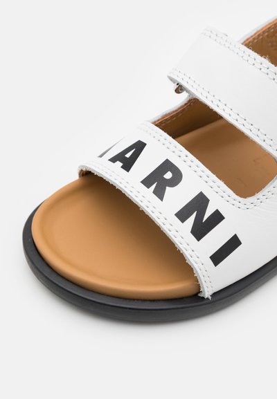 Marni UNISEX - Sandálias - white