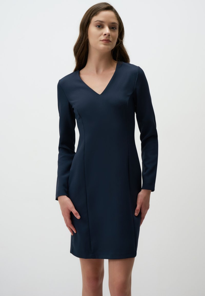 Jimmy Key - V-NECK - Shift dress - dark blue, Enlarge