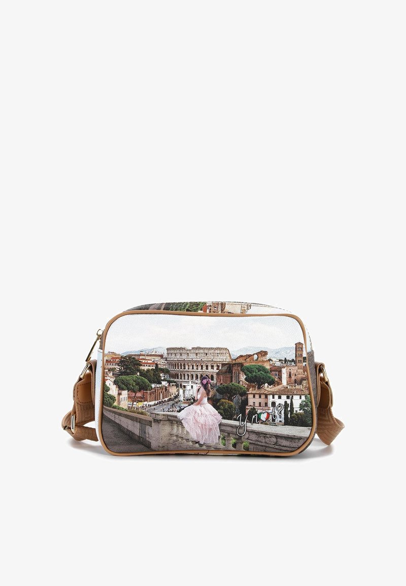 Borsa a tracolla in pelle con una scena stampata di Roma, dalla texture morbida, forma rettangolare e con tracolle e dettagli a contrasto in tan.