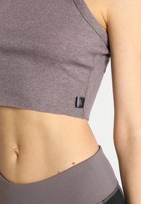 Reebok Top - grey