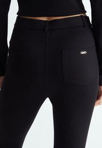 LIU JO Pantaloni - nero