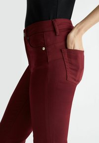LIU JO BOTTOM UP  - Pantaloni - red