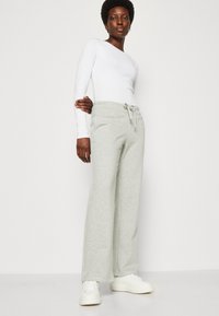 GAP HERITAGE - Calças de fato de treino - heather grey