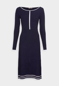 Marineblaues Langarmkleid mit taillierter Silhouette, featuring einem weißen Streifen am Ausschnitt und Saum, strukturierter Stoff und zentralem Schlitz.