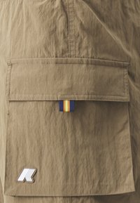 K-Way MELLOW MINI - Shorts da mare - brown corda