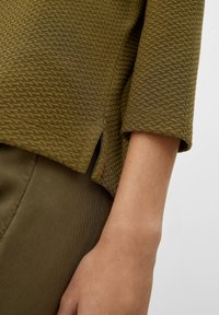 s.Oliver MIT U-BOOT-AUSSCHNITT - Sweter