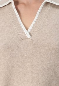 VILA Pikeepaita - beige