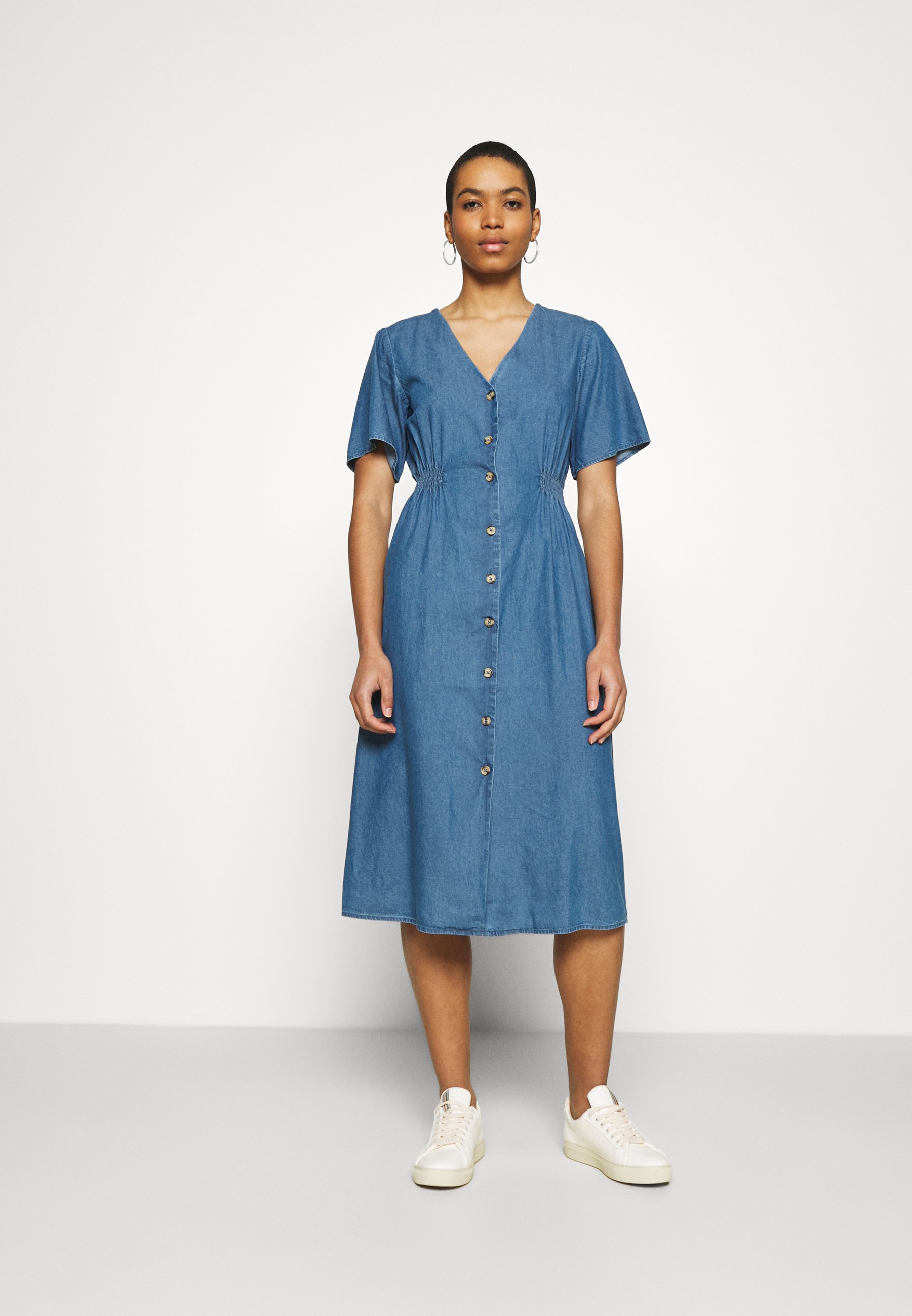 Selected Femme SLFCLARISA V NECK DRESS 