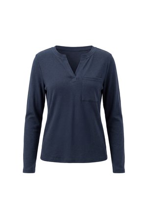 Navyblauw shirt met lange mouwen, een ronde gespleten halslijn en een borstzak, afgebeeld op een witte achtergrond.