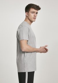 Urban Classics TEE 6-PACK - T-shirt basic - white