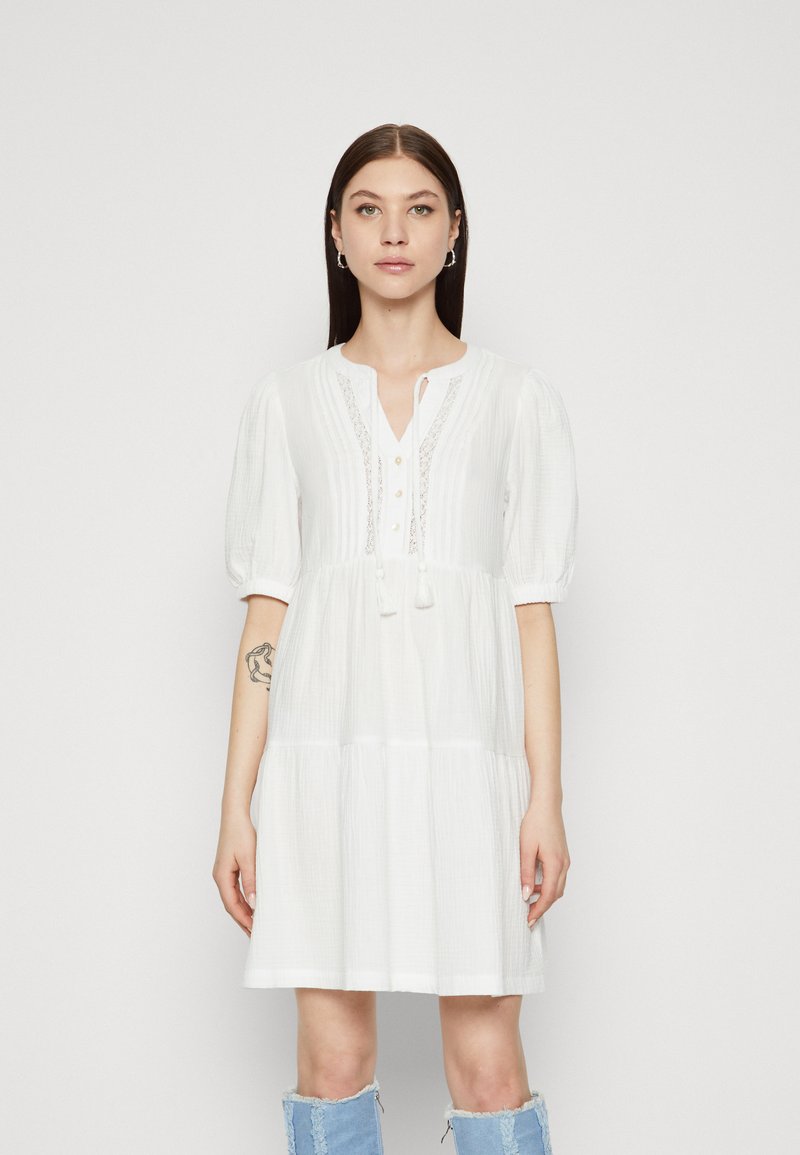 Vero Moda VMNATALI 2/4 SHORT DRESS - Skjortklänning - snow white