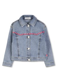 Τζιν μπουφάν σε ανοιχτό γαλάζιο χρώμα με γιακά, κουμπιά με ασφαλιστικό κούμπωμα και ροζ διακοσμητικές χάντρες στο στήθος. Διαθέτει μακριά μανίκια και κοντή εφαρμογή.