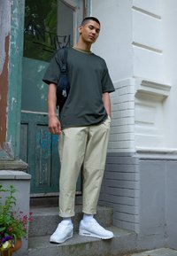 Thumbnail Image 2
