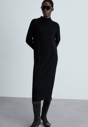 Robe pull - black