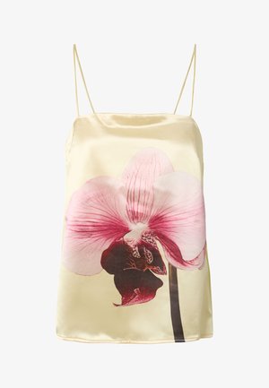 YAS, Topp - anise flower
