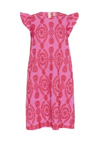 Rosa klänning med röd blommönster och geometrisk broderi, korta volangärmar och dragkedja i ryggen. Tillverkad av bomull med en avslappnad passform.