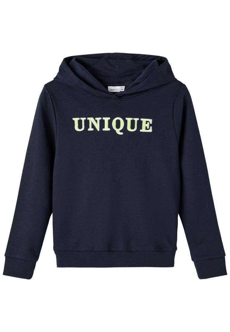 Sweat à capuche bleu marine en coton doux, avec un grand imprimé "UNIQUE" en vert clair sur le devant. Poignets et ourlet élastiques.