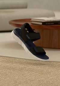 Non sélectionné, navy