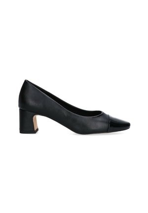 Zapato de salón negro de cuero con punta brillante y tacón mate. Presenta un diseño de tacón bloque y textura suave.
