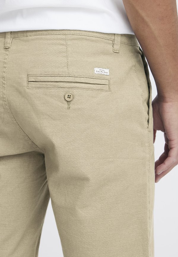 BHWOVEN REGULAR FIT - Shorts - oyster gray3