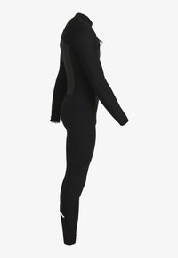 Black wetsuit with long sleeves, slim fit design, reinforced knee patches, and a front zipper. Smooth texture, and includes a gray back panel.