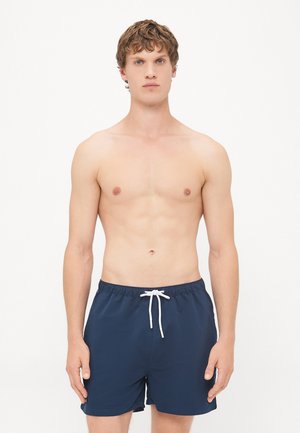 Marinefarbene Schwimmshorts aus leichtem Material, ausgestattet mit einem elastischen Bund und einem weißen Kordelzug sowie seitlichen Taschen.