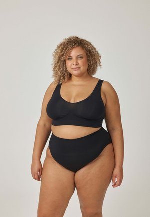 Schwarzes BH- und hochtailliertes Unterwäsche-Set. Weicher, elastischer Stoff mit breiten Trägern und glatter Oberfläche. Einfaches Design, keine Muster oder Verzierungen.