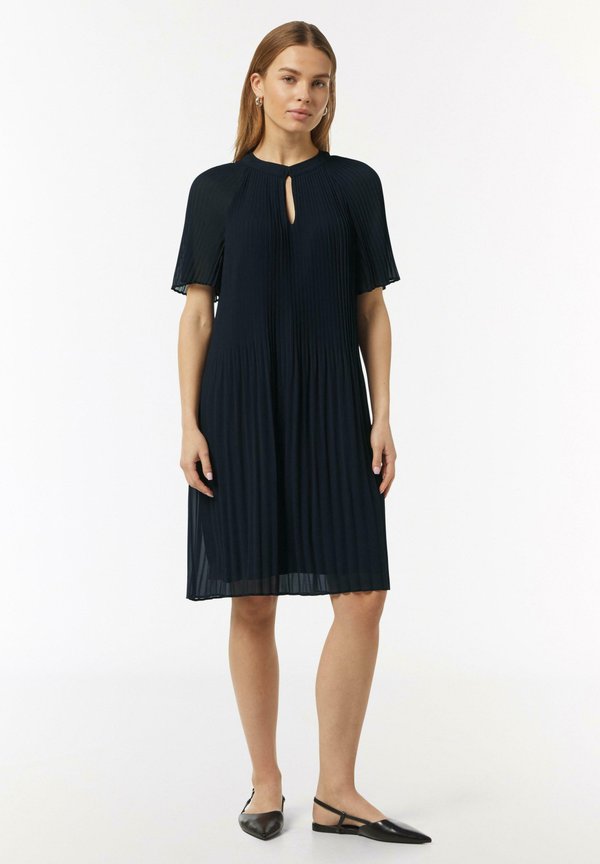 FLIESSENDES PLISSEE - Freizeitkleid